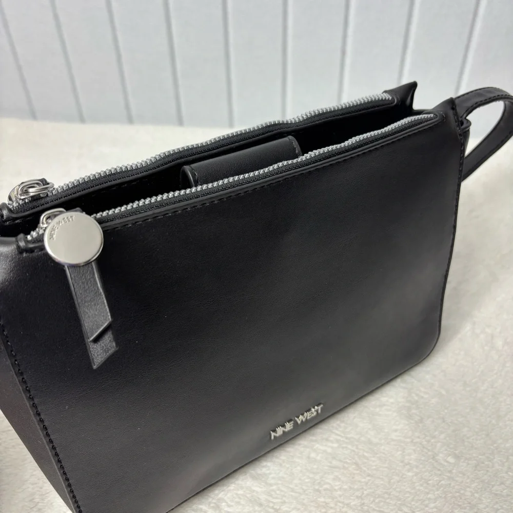 Nine West Elegant Black Crossbody Bag‎